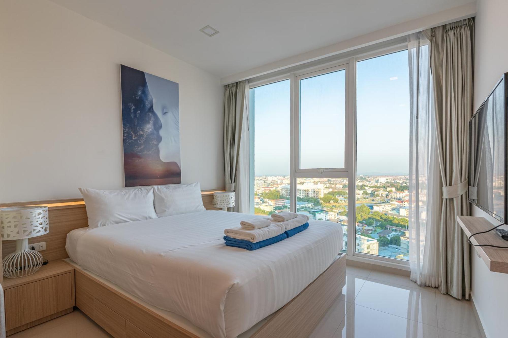 City Garden Tower By Pattaya Holiday Экстерьер фото