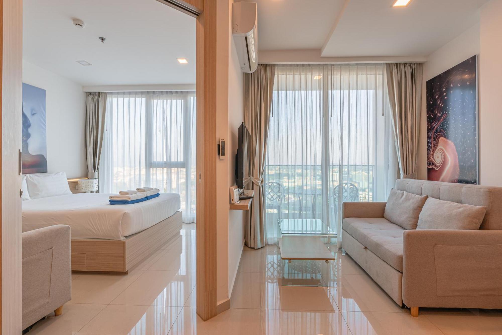 City Garden Tower By Pattaya Holiday Экстерьер фото