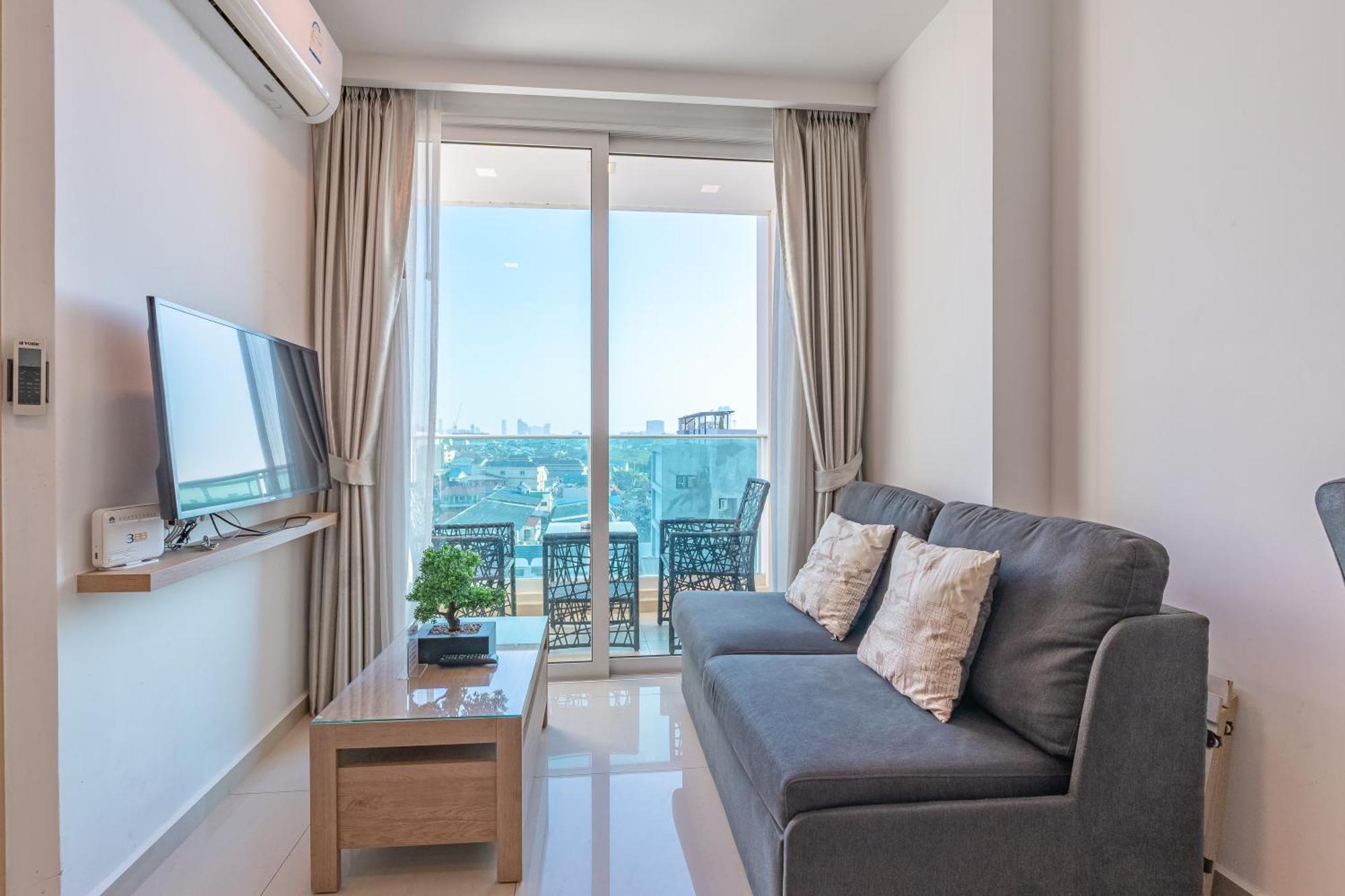 City Garden Tower By Pattaya Holiday Экстерьер фото